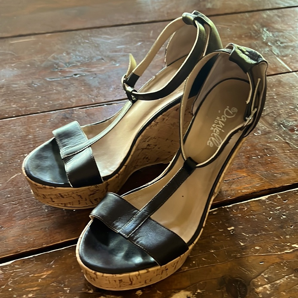 Danielle Roma cork Wedge